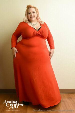 theviviennerose photo 183