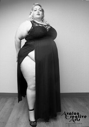 theviviennerose photo 196