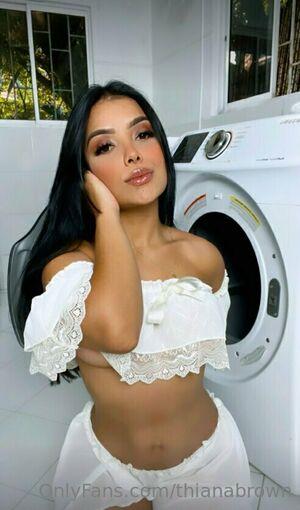 thianabrown photo 3
