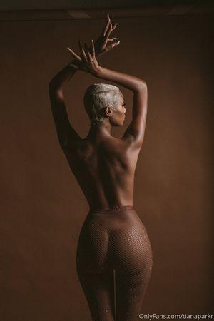 Tiana Parkr photo 7
