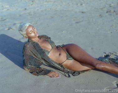 Tiana Parkr photo 20