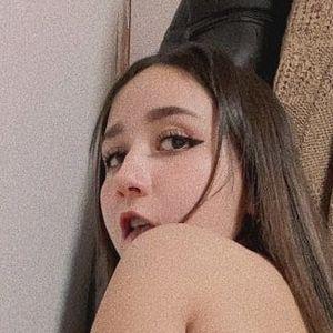 Profile photo of valeriaaa_belen