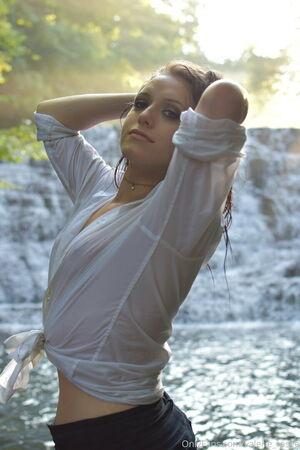 Valerie_Rosee photo 54