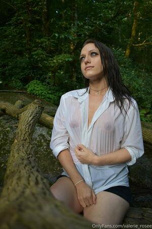 Valerie_Rosee photo 55