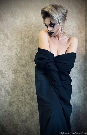 velvet_tat photo 62