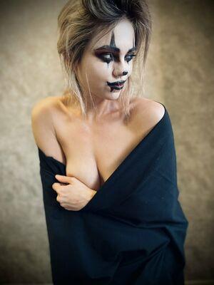 velvet_tat photo 145