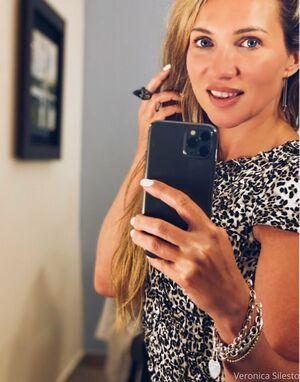 veronicasilesto photo 35
