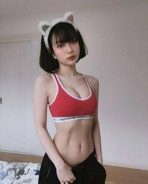 Vickie Bae photo 2
