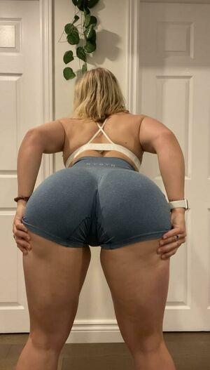 vickievix photo 8