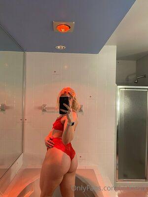 vickievix photo 352