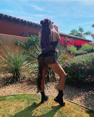 Violet Benson photo 76