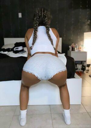 violletroses photo 17