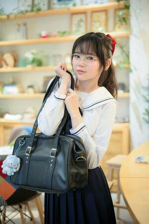 ZinieQ Cosplayer photo 39