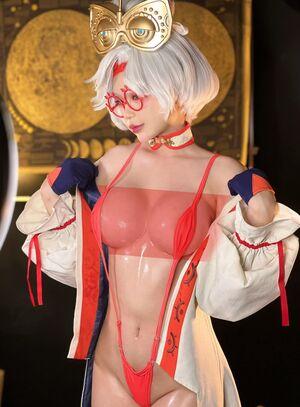 ZinieQ Cosplayer photo 45