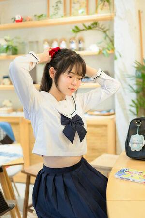 ZinieQ Cosplayer photo 46