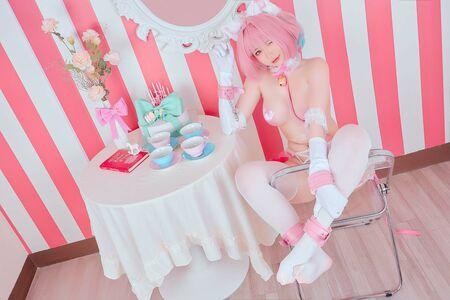 ZinieQ Cosplayer photo 51