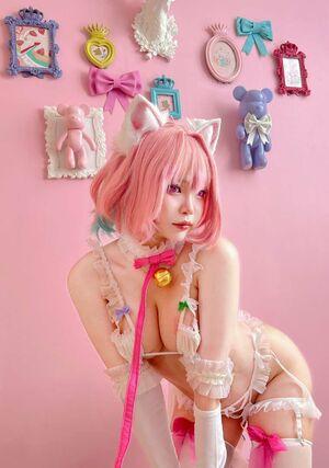ZinieQ Cosplayer photo 82