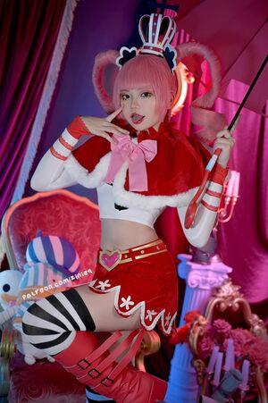 ZinieQ Cosplayer photo 134