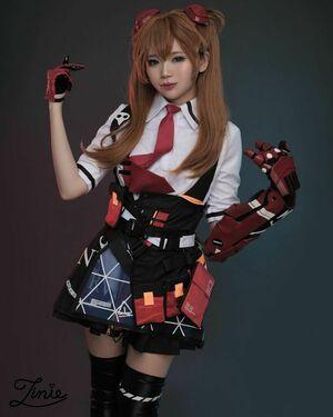 ZinieQ Cosplayer photo 139
