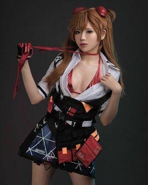 ZinieQ Cosplayer photo 149