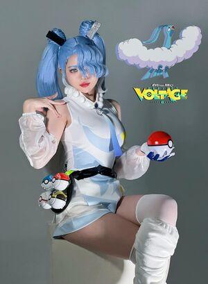 ZinieQ Cosplayer photo 200