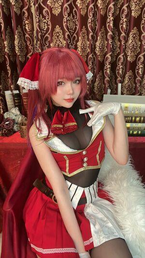 ZinieQ Cosplayer photo 218