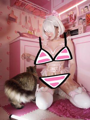 ZinieQ Cosplayer photo 226