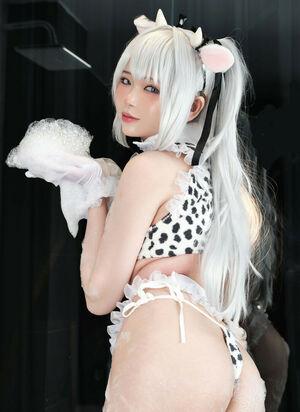 ZinieQ Cosplayer photo 282