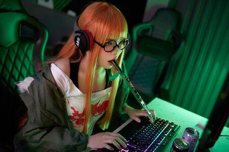 ZinieQ Cosplayer photo 425