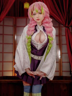 ZinieQ Cosplayer photo 434
