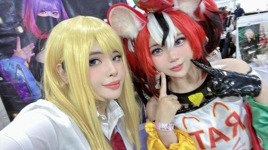 ZinieQ Cosplayer photo 469