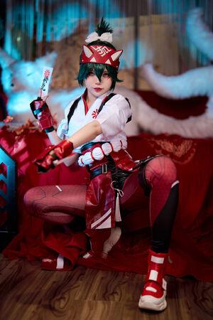 ZinieQ Cosplayer photo 529