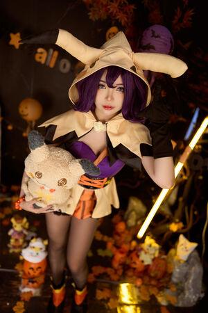 ZinieQ Cosplayer photo 536