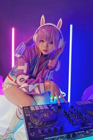 ZinieQ Cosplayer photo 572
