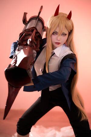ZinieQ Cosplayer photo 582