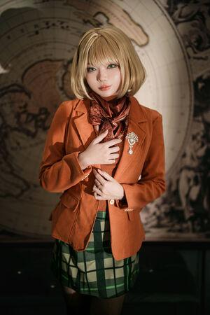 ZinieQ Cosplayer photo 631