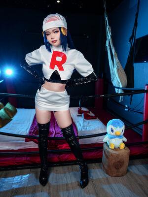 ZinieQ Cosplayer photo 658