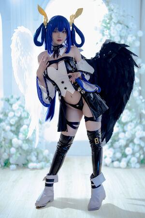 ZinieQ Cosplayer photo 675
