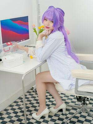 ZinieQ Cosplayer photo 783