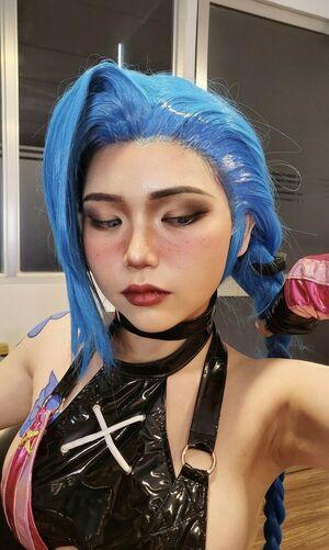 ZinieQ Cosplayer photo 818