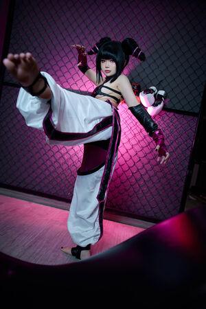 ZinieQ Cosplayer photo 868