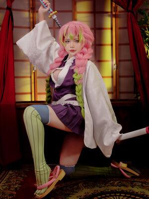 ZinieQ Cosplayer photo 1130