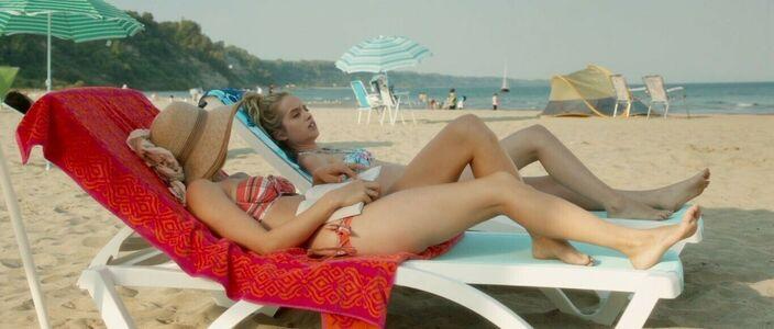 Zoe Kazan photo 53